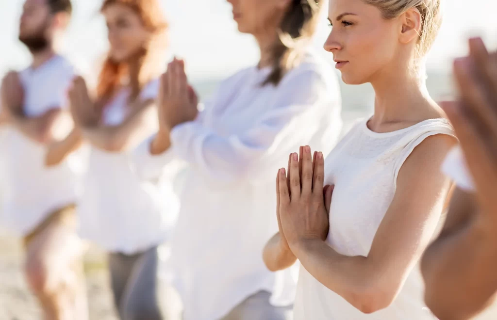 group yoga or qi gong